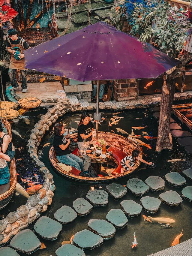 Oasis Cafe – Koi Fish Cafe